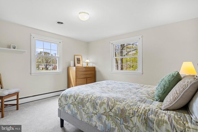 292 OLD STATE RD, Berwyn, PA 19312