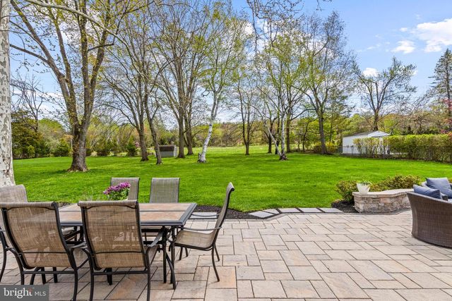292 OLD STATE RD, Berwyn, PA 19312