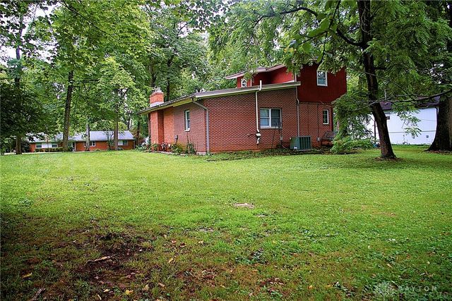 1359 Fudge Drive, Beavercreek, OH 45434