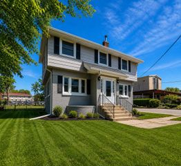 3303 University Avenue, Des Moines, IA 50311