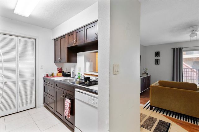 755 Riverside Drive 1326, Coral Springs, FL 33071