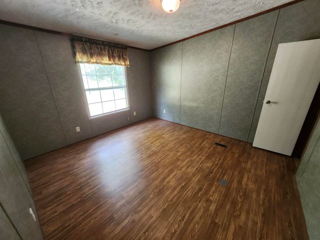 2268 Severs Road, Seymour, MO 65746