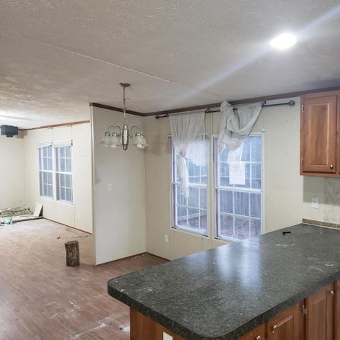 2268 Severs Road, Seymour, MO 65746
