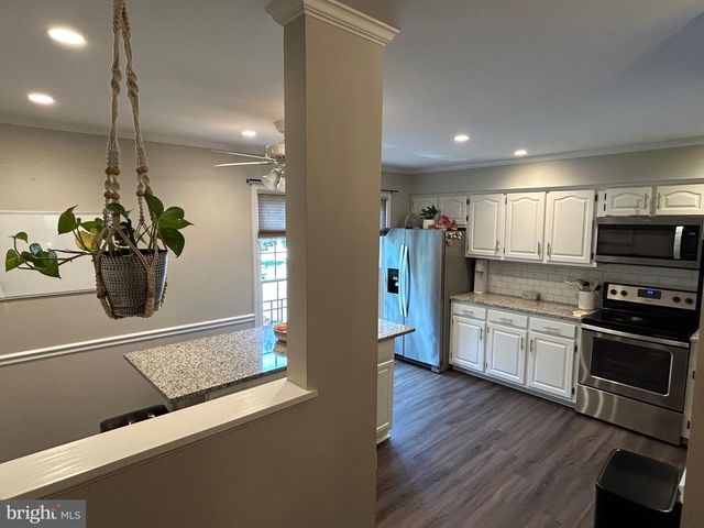 4876 WEATHERHILL DR, Wilmington, DE 19808