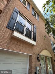 4876 WEATHERHILL DR, Wilmington, DE 19808