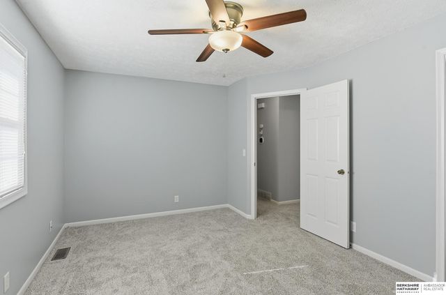 5180 S 147th Circle, Omaha, NE 68137