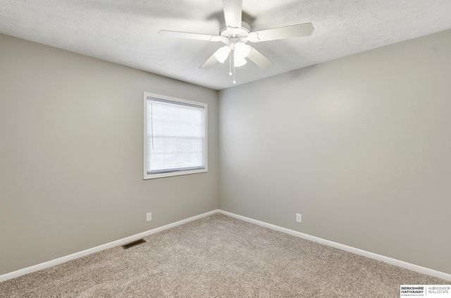 5180 S 147th Circle, Omaha, NE 68137