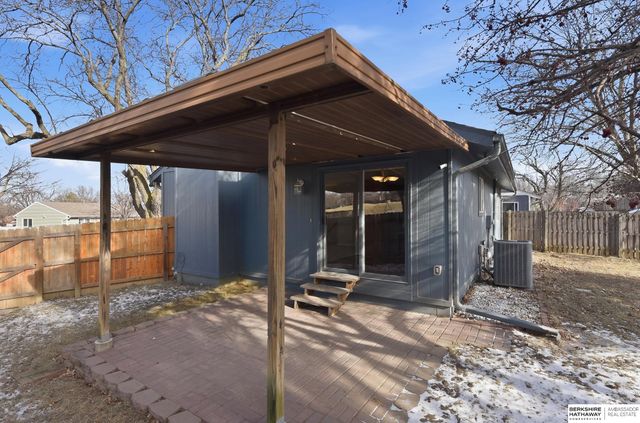 5180 S 147th Circle, Omaha, NE 68137