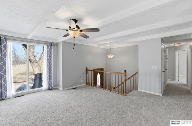 5180 S 147th Circle, Omaha, NE 68137