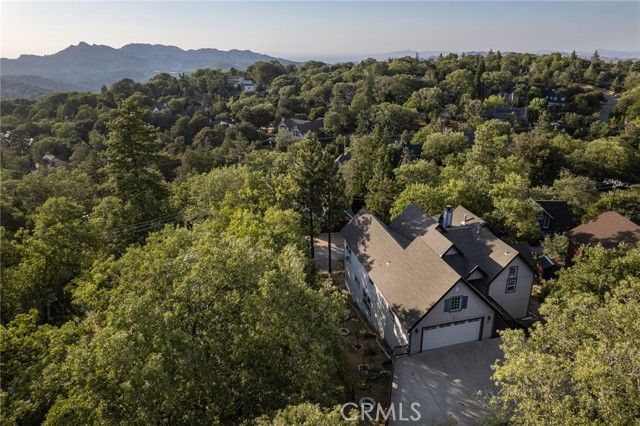 1477 Sequoia Drive, Lake Arrowhead, CA 92352