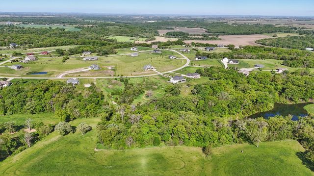 1804 Millstream Court, Winterset, IA 50273