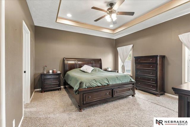 6301 Artisan Court, Lincoln, NE 68516