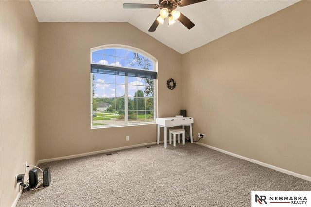 6301 Artisan Court, Lincoln, NE 68516