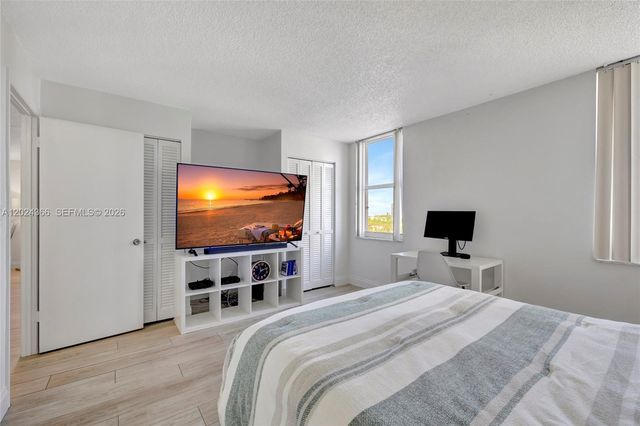3015 N Ocean Blvd 6A, Fort Lauderdale, FL 33308