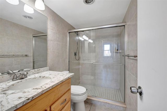 3015 N Ocean Blvd 6A, Fort Lauderdale, FL 33308