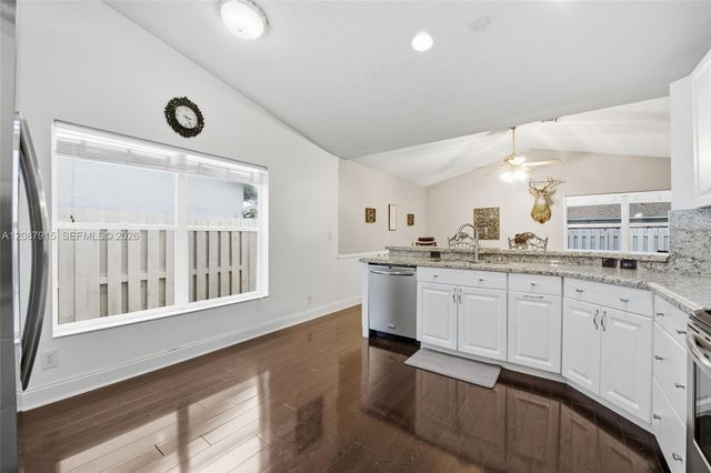 5346 NW 99th Way, Coral Springs, FL 33076