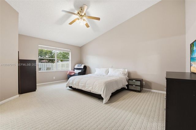 5346 NW 99th Way, Coral Springs, FL 33076