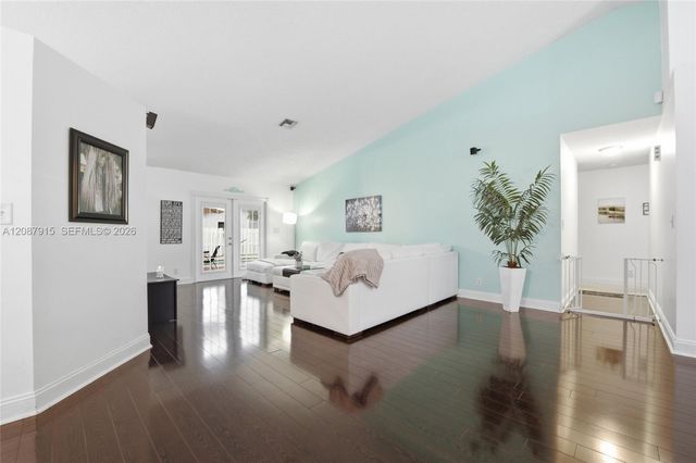 5346 NW 99th Way, Coral Springs, FL 33076