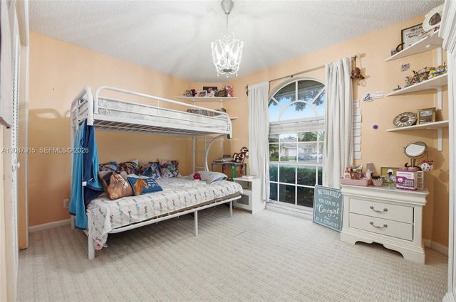 5346 NW 99th Way, Coral Springs, FL 33076