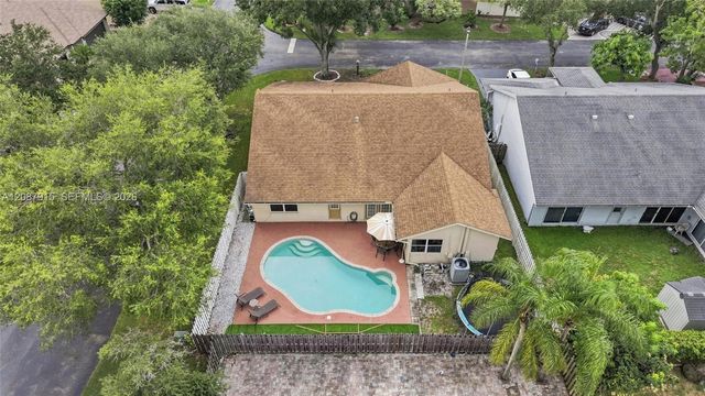 5346 NW 99th Way, Coral Springs, FL 33076