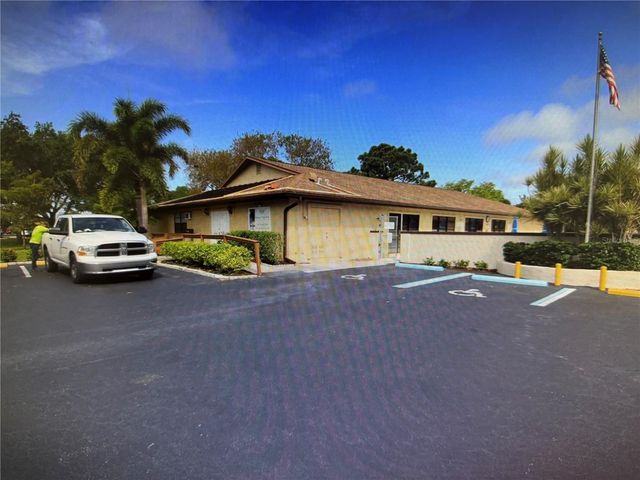 4161 66TH STREET CIRCLE W, Bradenton, FL 34209