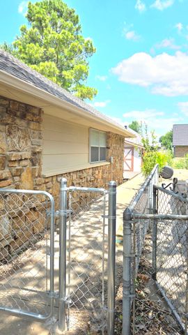 13361 E 32nd Place, Tulsa, OK 74134