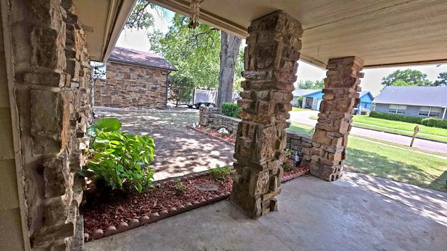 13361 E 32nd Place, Tulsa, OK 74134