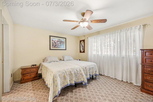 400 Juliet Drive, Almont Village, MI 48003