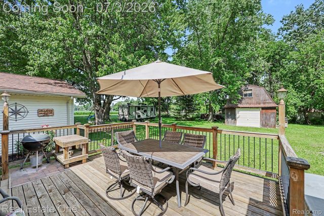 400 Juliet Drive, Almont Village, MI 48003