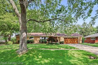 400 Juliet Drive, Almont Village, MI 48003
