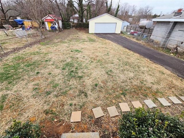 2508 Ossipee Front Street, Elon, NC 27244