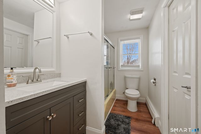 18 Crestwood Trail, East Hartford, CT 06118