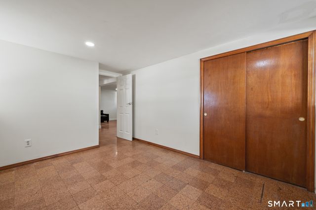 18 Crestwood Trail, East Hartford, CT 06118