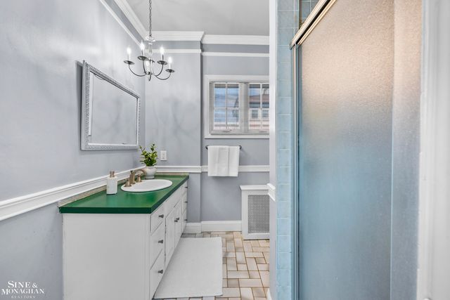 1425 Bishop Road, Grosse Pointe Park, MI 48230