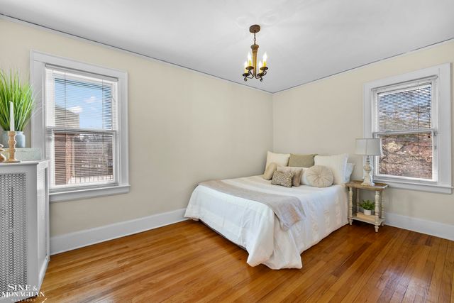 1425 Bishop Road, Grosse Pointe Park, MI 48230