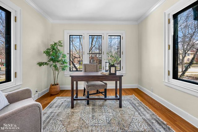 1425 Bishop Road, Grosse Pointe Park, MI 48230