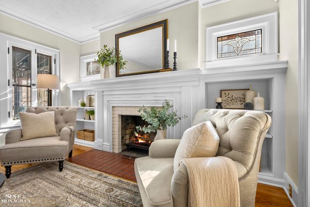 1425 Bishop Road, Grosse Pointe Park, MI 48230