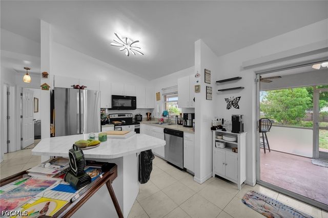 4115 SW 1st AVE, Cape Coral, FL 33914