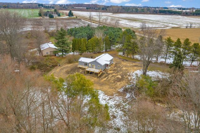 495 N Church Road, Carsonville, MI 48419