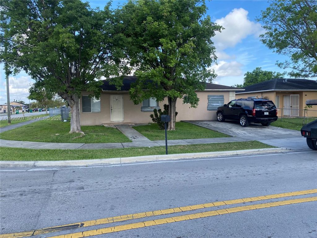 1205 NW 7th Ave, Florida City, FL 33034