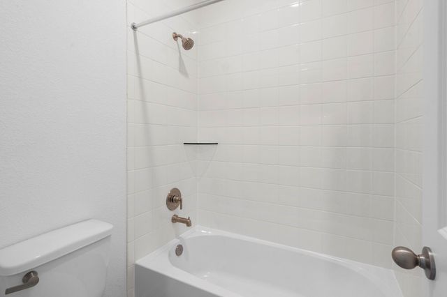 539 Selaura Drive, Rosenberg, TX 77471