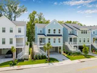 1821 Mead Lane, Johns Island, SC 29455