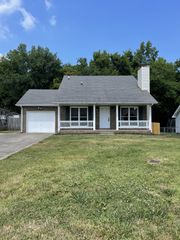 154 Shady Maple Dr, Clarksville, TN 37043
