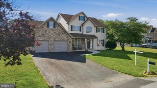 2308 OCRACOKE ISLAND COURT, Chambersburg, PA 17202