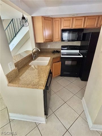 3300 New South Province BLVD 3, Fort Myers, FL 33907