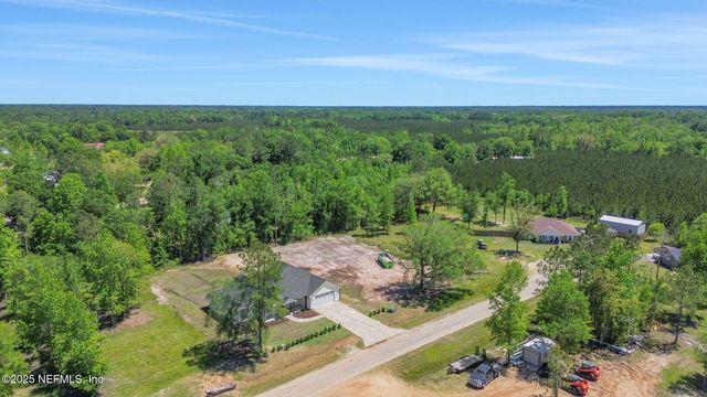 44024 BREEZY Lane, Callahan, FL 32011
