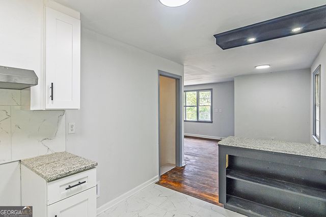 1124 N Beddingfield Drive, Macon, GA 31206