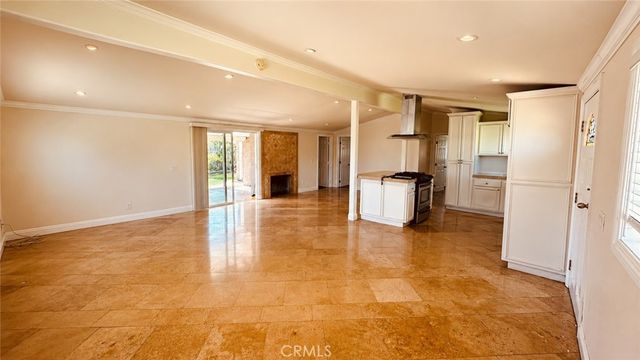 1582 Garland Avenue, Tustin, CA 92780
