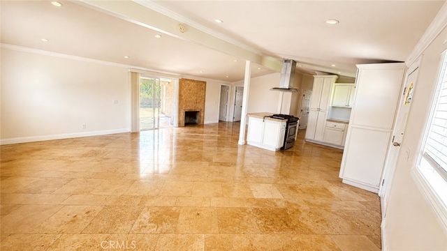 1582 Garland Avenue, Tustin, CA 92780