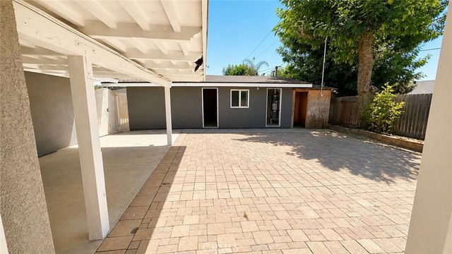 1582 Garland Avenue, Tustin, CA 92780